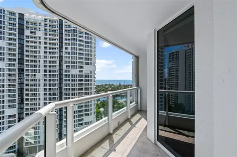 21055 Yacht Club Drive Aventura FL 33180