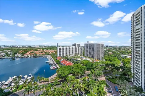 21055 Yacht Club Drive Aventura FL 33180