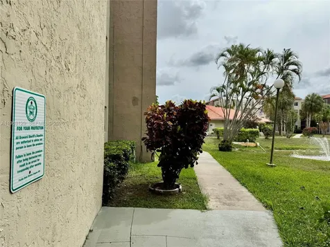 1810 SW 81st Avenue North Lauderdale FL 33068