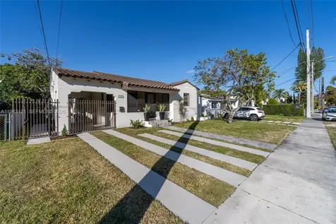 1631 SW 21st Street Miami FL 33145