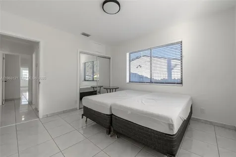 1631 SW 21st Street Miami FL 33145