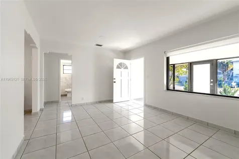 1631 SW 21st Street Miami FL 33145