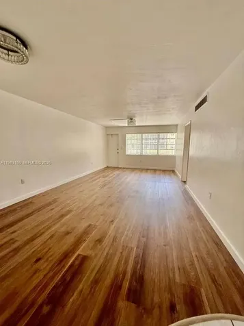 1550 NE 191st Street Miami FL 33179