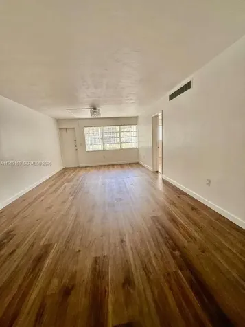 1550 NE 191st Street Miami FL 33179