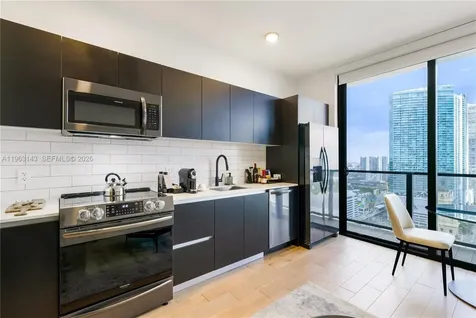 398 NE 5th Street Miami FL 33132