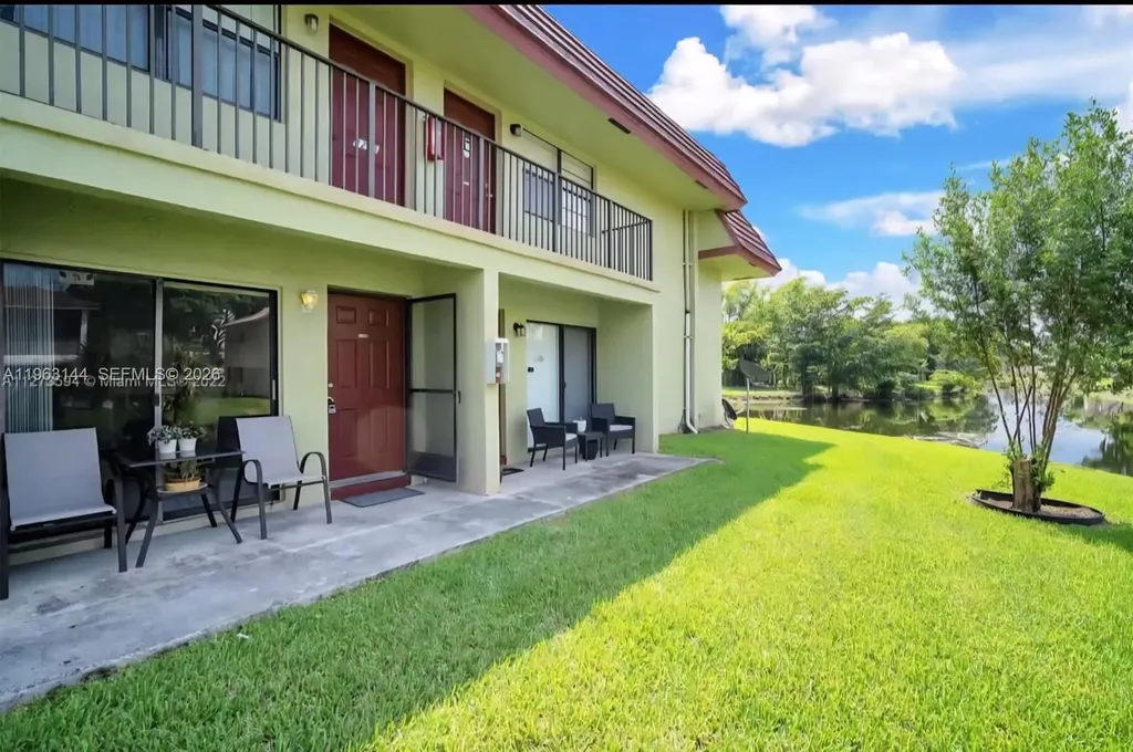 3258 NW 104th Avenue Coral Springs FL 33065