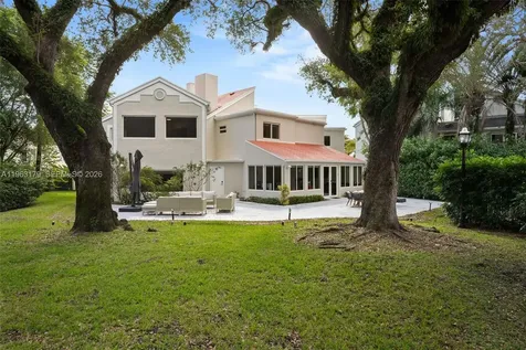 1961 S Oak Haven Circle Miami FL 33179