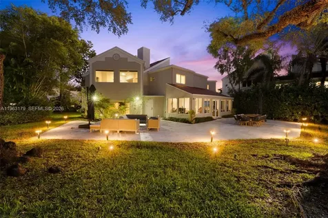 1961 S Oak Haven Circle Miami FL 33179