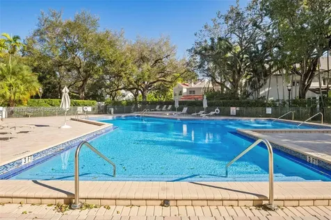 1961 S Oak Haven Circle Miami FL 33179