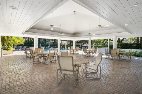 1961 S Oak Haven Circle Miami FL 33179