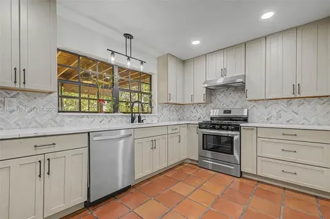 7354 SW 135th Court Miami FL 33183
