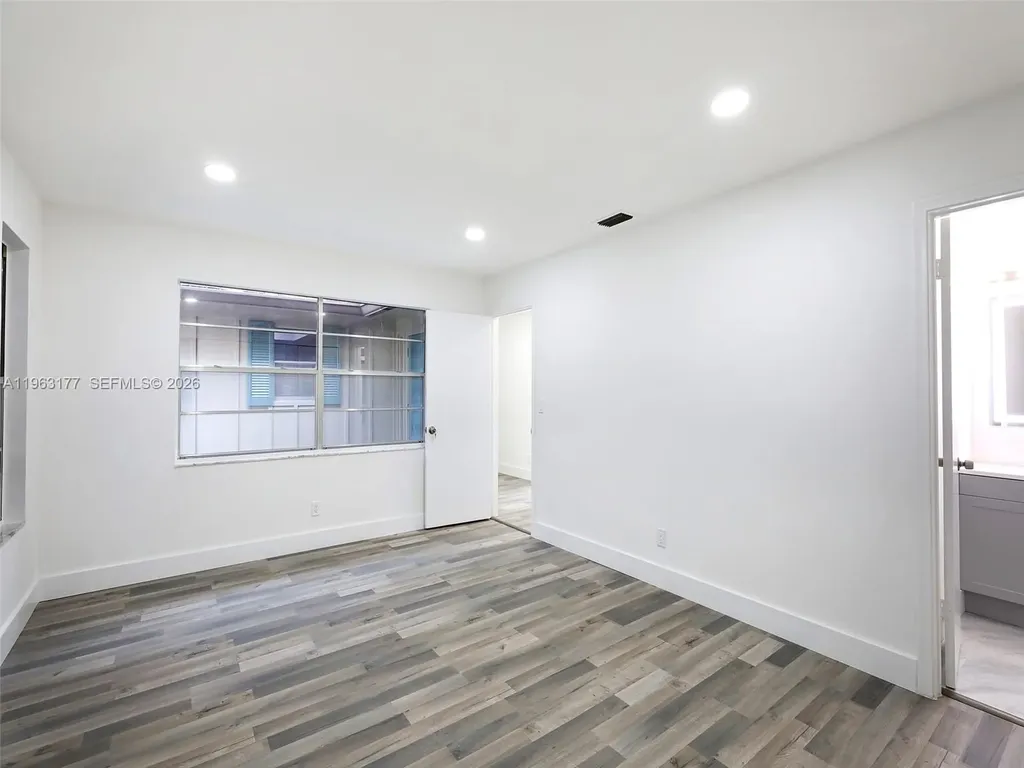 1901 Coquina Way Coral Springs FL 33071