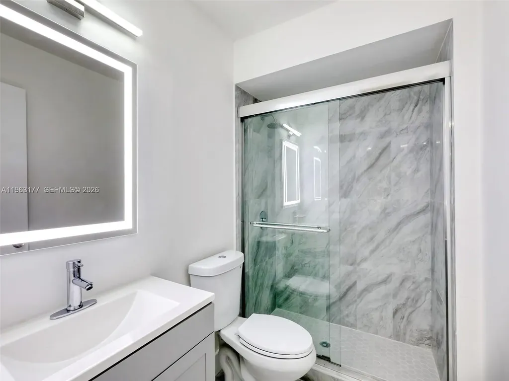 1901 Coquina Way Coral Springs FL 33071