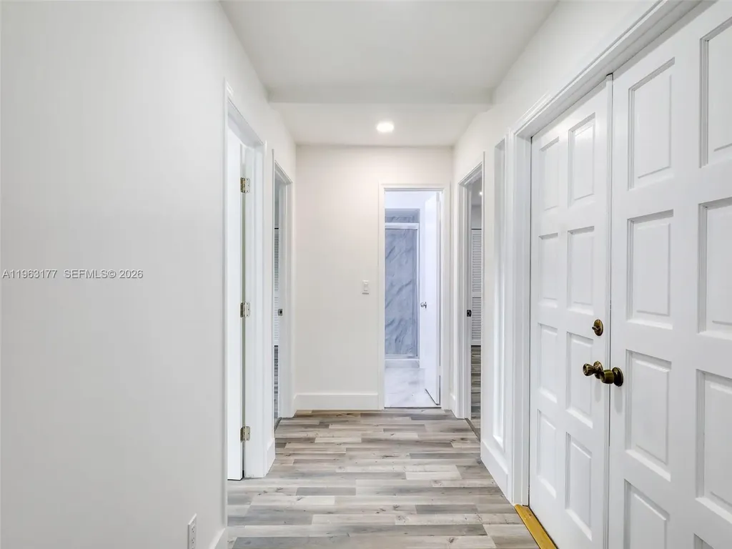 1901 Coquina Way Coral Springs FL 33071