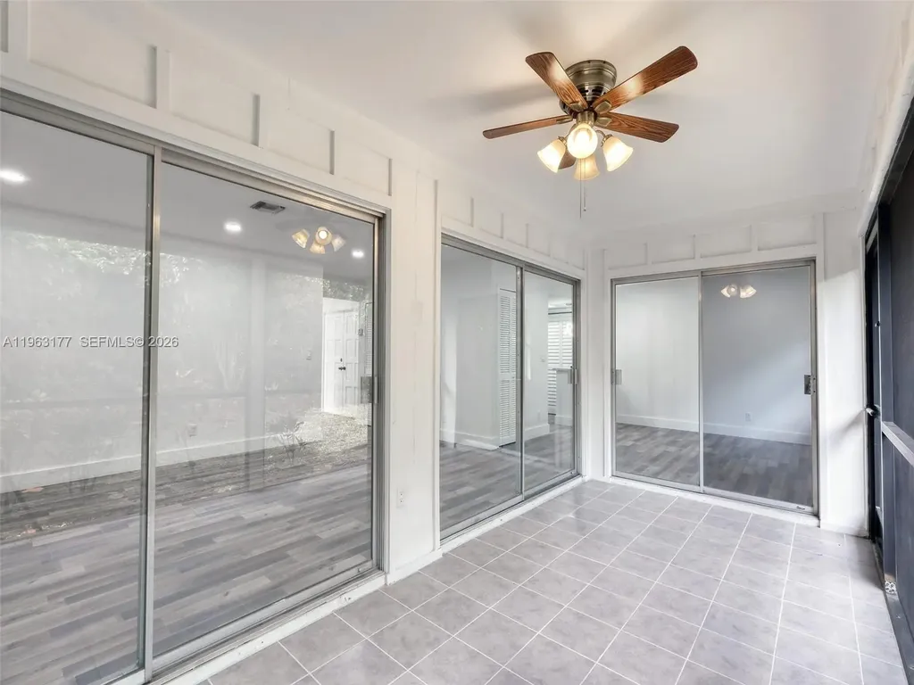 1901 Coquina Way Coral Springs FL 33071