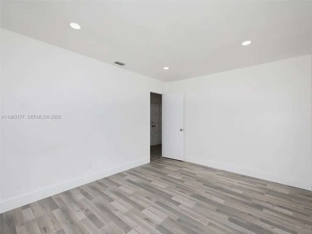 1901 Coquina Way Coral Springs FL 33071