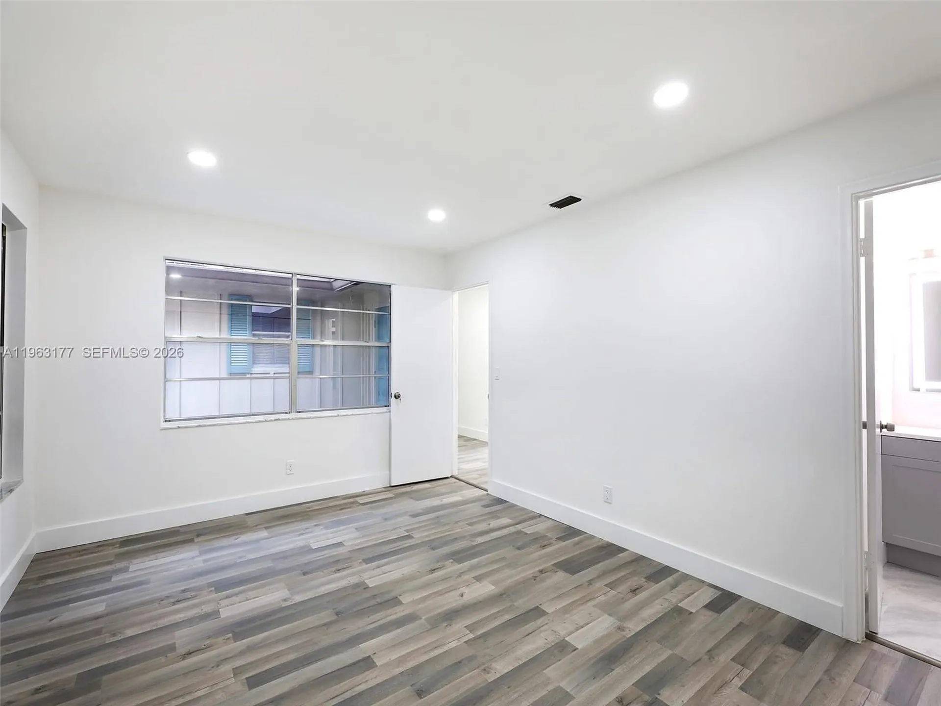 1901 Coquina Way Coral Springs FL 33071