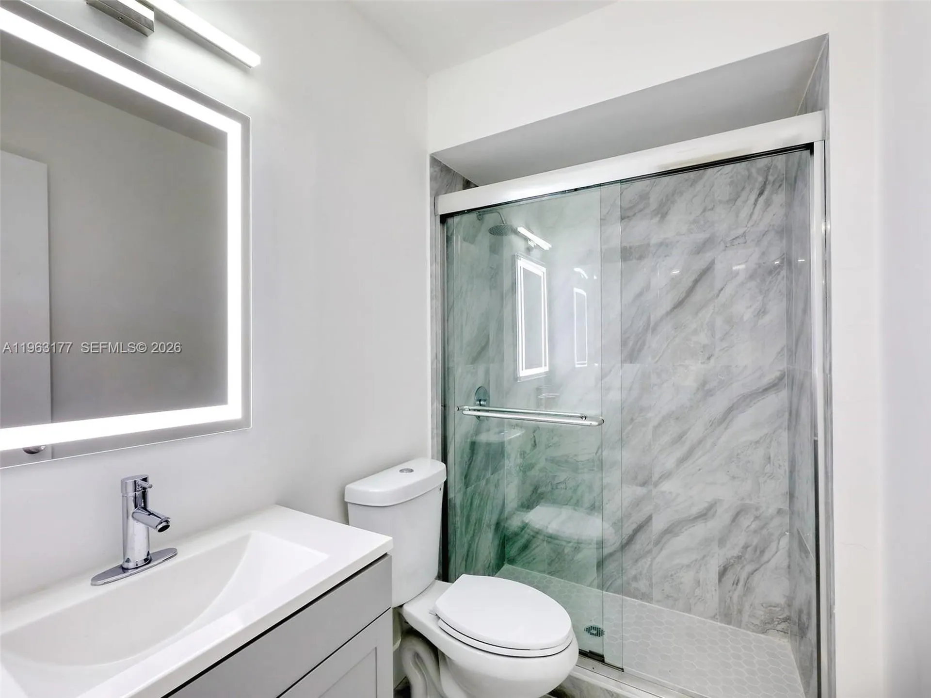 1901 Coquina Way Coral Springs FL 33071