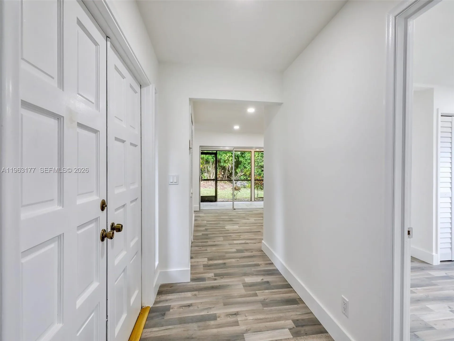 1901 Coquina Way Coral Springs FL 33071