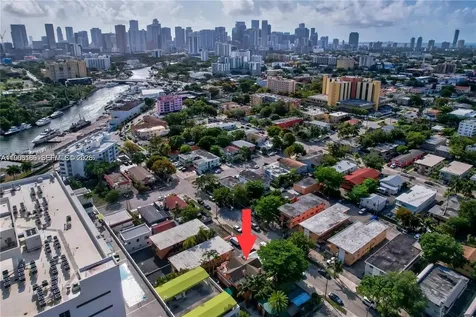 1033 NW 6th Street Miami FL 33136