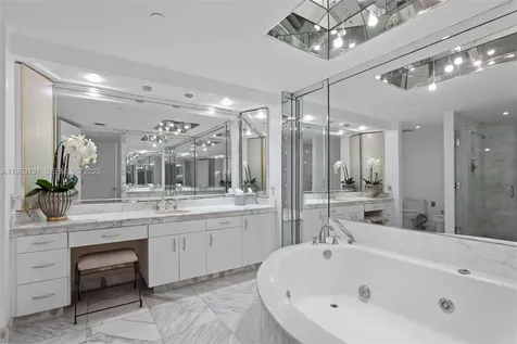 19500 Turnberry Way Aventura FL 33180