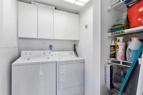 19500 Turnberry Way Aventura FL 33180