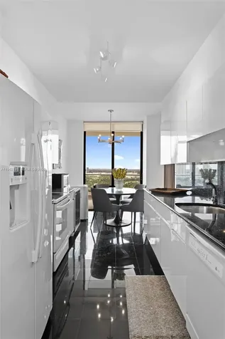 19500 Turnberry Way Aventura FL 33180