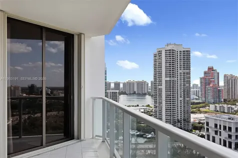 19500 Turnberry Way Aventura FL 33180