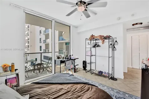300 S Biscayne Boulevard Miami FL 33131