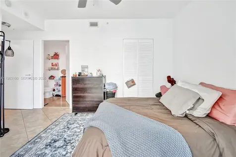 300 S Biscayne Boulevard Miami FL 33131