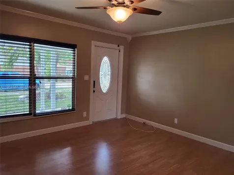 30 NE 56th Street Oakland Park FL 33334