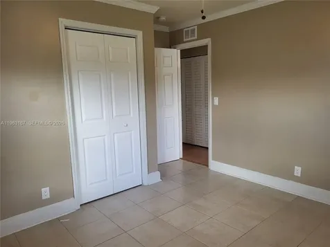 30 NE 56th Street Oakland Park FL 33334