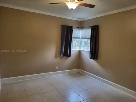 30 NE 56th Street Oakland Park FL 33334