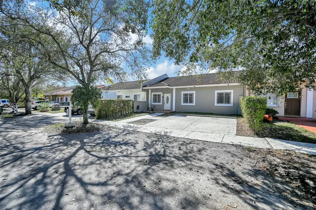 940 NE 13th Avenue Homestead FL 33033