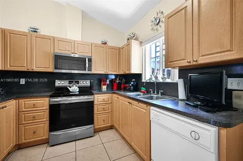 940 NE 13th Avenue Homestead FL 33033