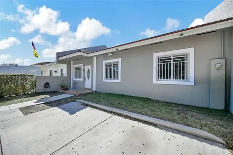 940 NE 13th Avenue Homestead FL 33033