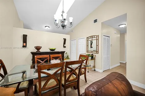 940 NE 13th Avenue Homestead FL 33033