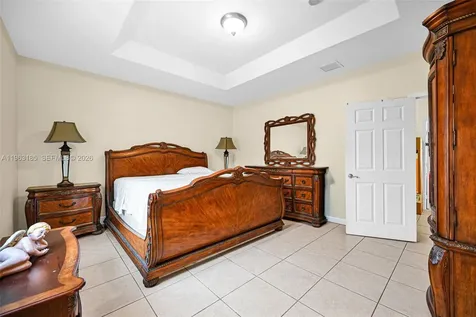 940 NE 13th Avenue Homestead FL 33033