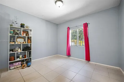940 NE 13th Avenue Homestead FL 33033