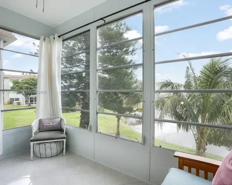 4805 NW 35th Street Lauderdale Lakes FL 33319