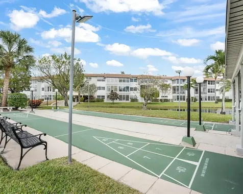 4805 NW 35th Street Lauderdale Lakes FL 33319