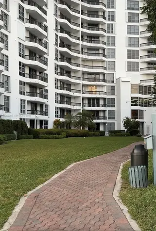 Aventura FL 33180