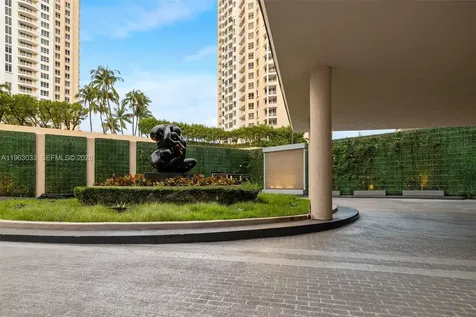 540 Brickell Key Drive Miami FL 33131