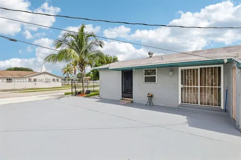 3398 NW 212th Street Miami Gardens FL 33056