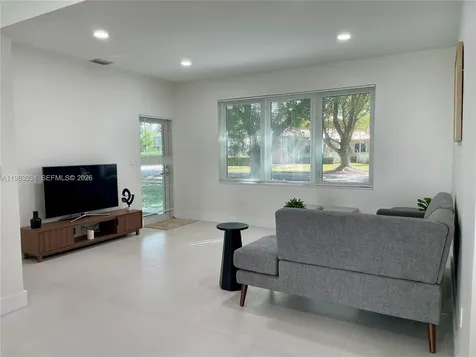 5352 Orduna Drive Coral Gables FL 33146