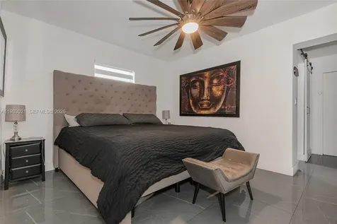 200 SW 69th Terrace Pembroke Pines FL 33023