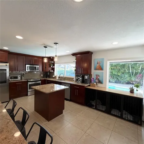 820 NW 91st Avenue Pembroke Pines FL 33024
