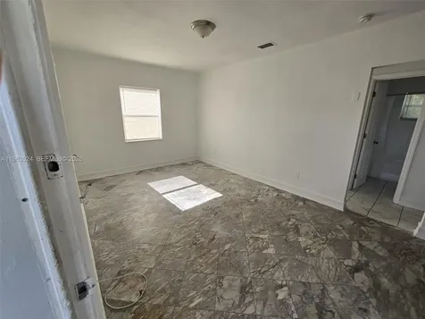 17193 NE 18th Avenue North Miami Beach FL 33162