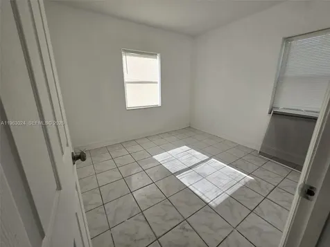 17193 NE 18th Avenue North Miami Beach FL 33162