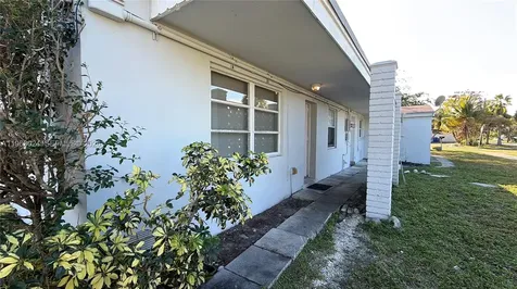 17193 NE 18th Avenue North Miami Beach FL 33162